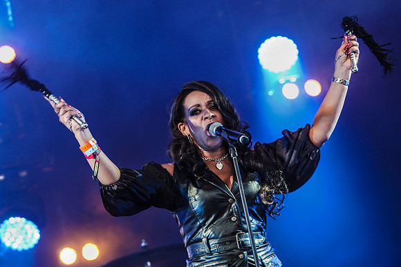 Rowetta, Happy Mondays